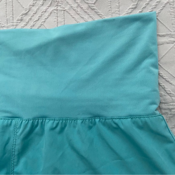 Roxy Turquoise Athletic Shorts - Picture 4 of 10